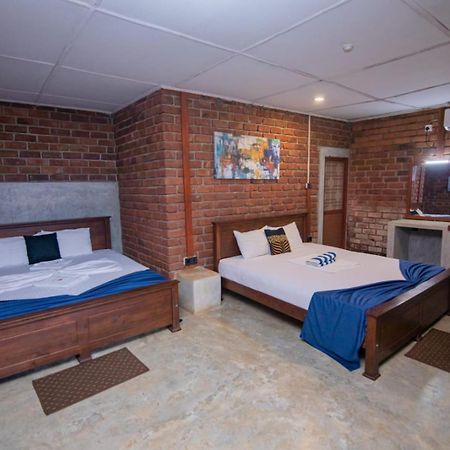 Hotel Click Hiriketiya Dickwella Zewnętrze zdjęcie