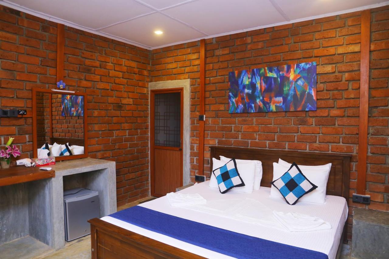 Hotel Click Hiriketiya Dickwella Zewnętrze zdjęcie