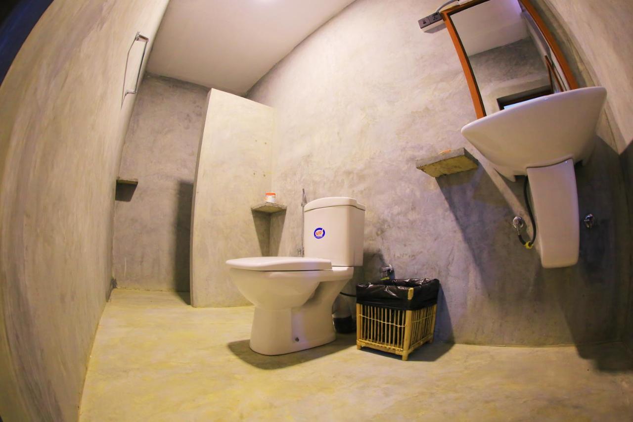 Hotel Click Hiriketiya Dickwella Zewnętrze zdjęcie