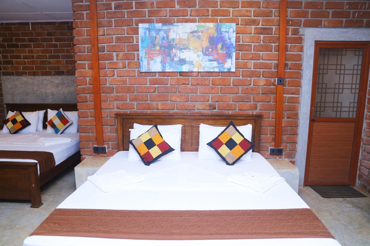 Hotel Click Hiriketiya Dickwella Zewnętrze zdjęcie