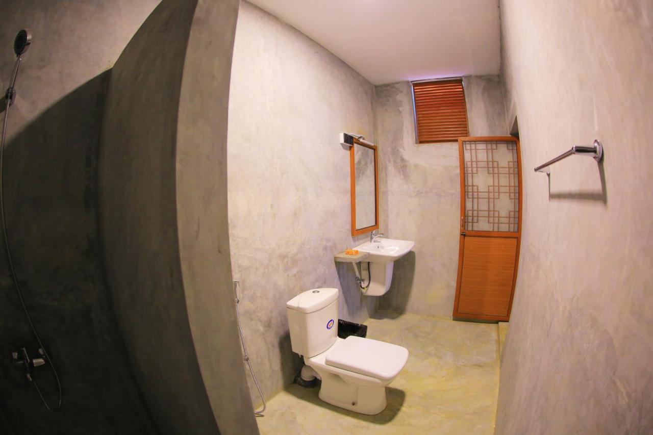 Hotel Click Hiriketiya Dickwella Zewnętrze zdjęcie